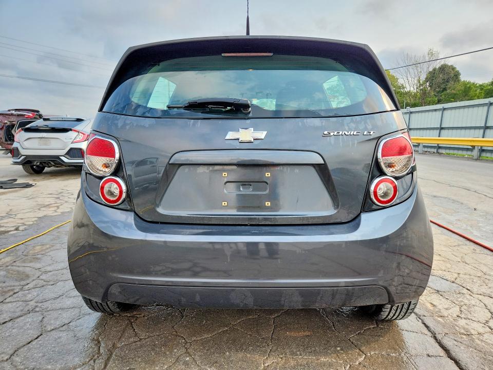 Photo 6 from auction – 2014 CHEVROLET SONIC with VIN 1G1JC6SH3E4226804