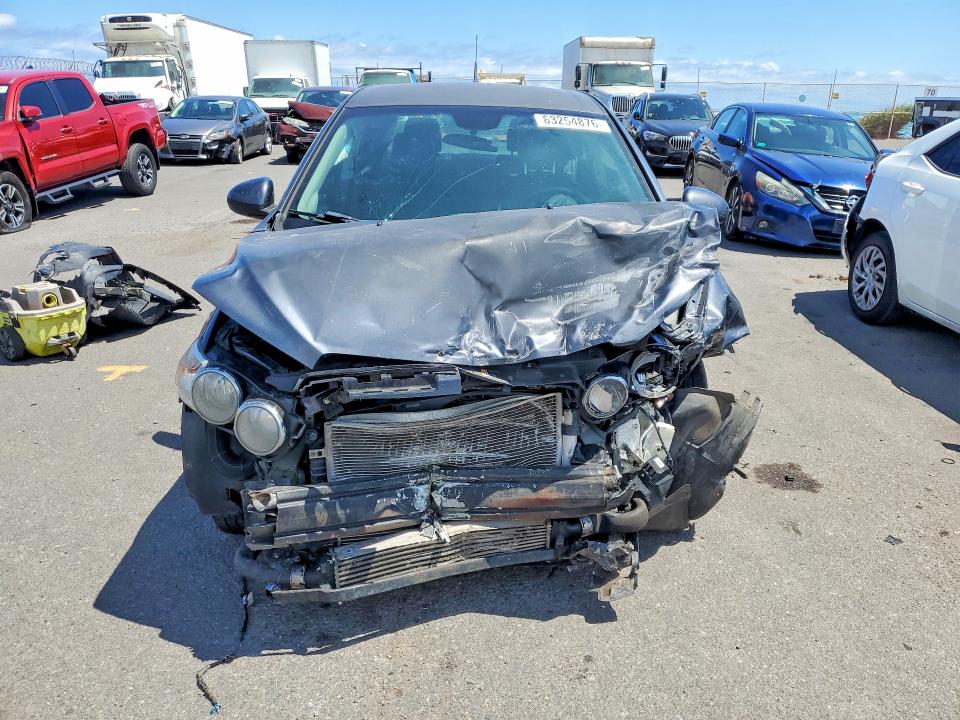 Foto 5 de la subasta – 2012 CHEVROLET SONIC con VIN 1G1JE5SB1C4188941