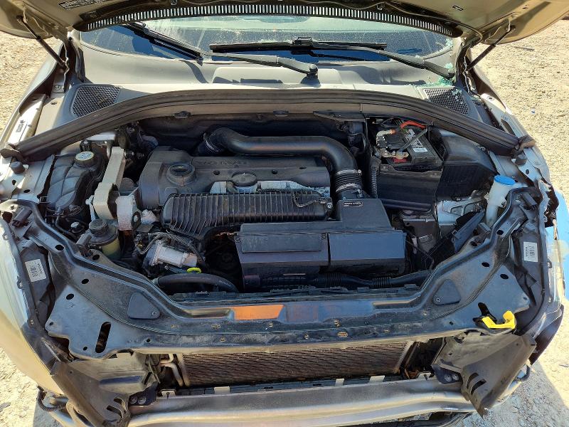 Foto 12 de la subasta – 2015 VOLVO XC60 con VIN YV4612RJ2F2736804