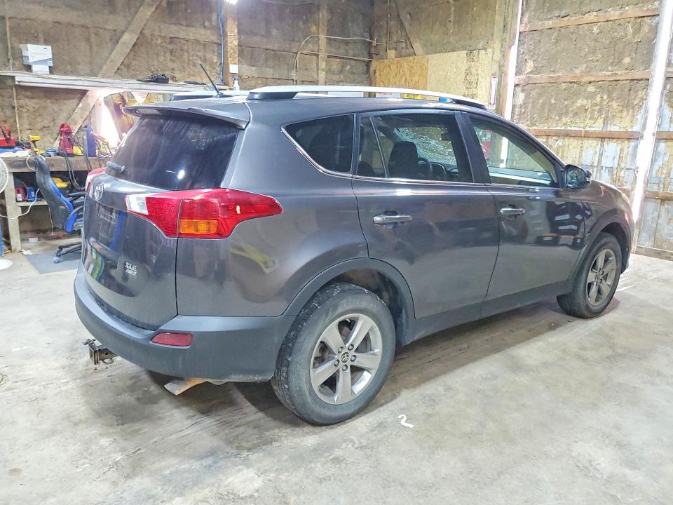 Zdjęcie 3 z aukcji – 2015 TOYOTA RAV4 z VIN 2T3RFREV1FW283026