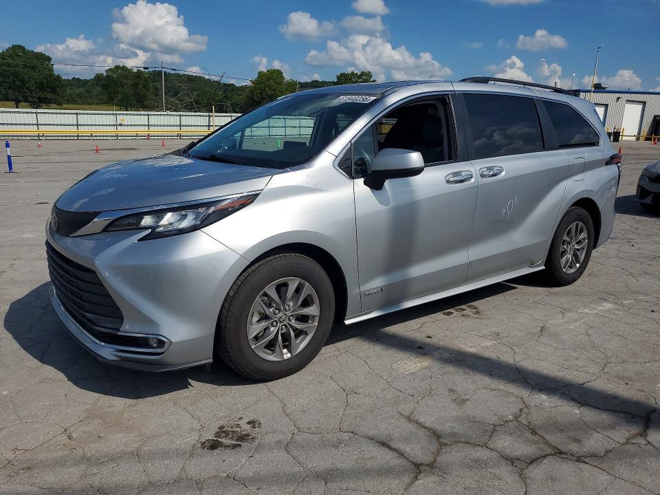 2021 TOYOTA SIENNA - Търг №61940256