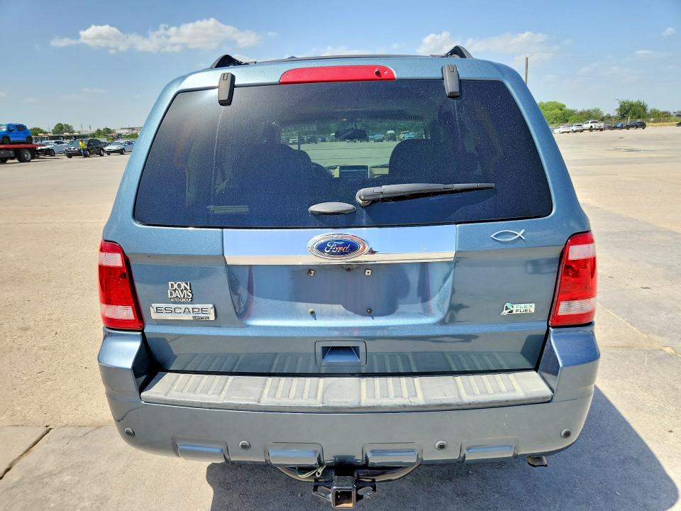 Photo 6 from auction – 2011 FORD ESCAPE with VIN 1FMCU0EG5BKB78402