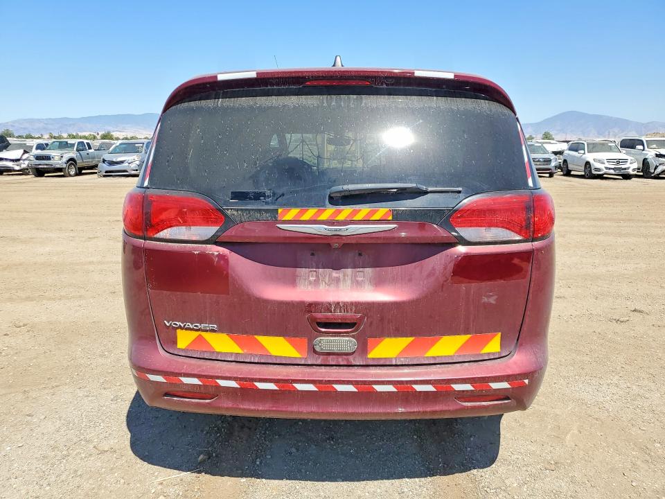 Photo 6 from auction – 2021 CHRYSLER VOYAGER with VIN 2C4RC1DG7MR551842