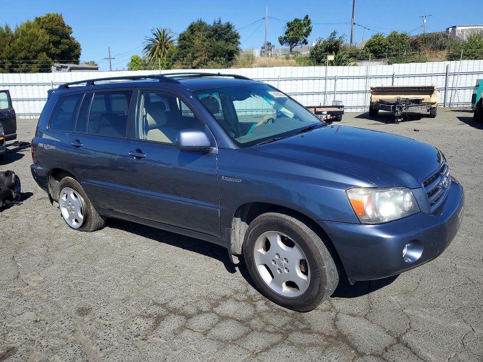 Photo 4 from auction – 2006 TOYOTA HIGHLANDER with VIN JTEDP21AX60096000