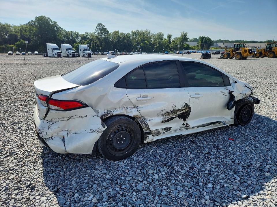 Photo 3 from auction – 2021 TOYOTA COROLLA with VIN 5YFEPMAE5MP156842