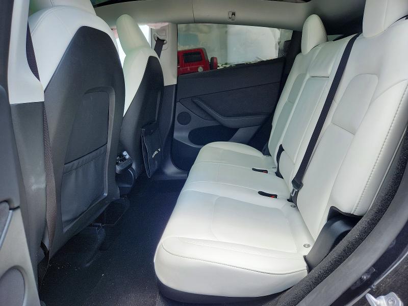 Photo 10 from auction – 2024 TESLA MODEL Y with VIN 7SAYGDEDXRF052612