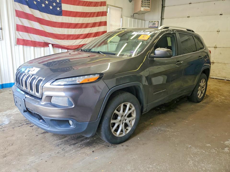 JEEP CHEROKEE 2017 with VIN 1C4PJMCB1HW609025 - Photo from auction
