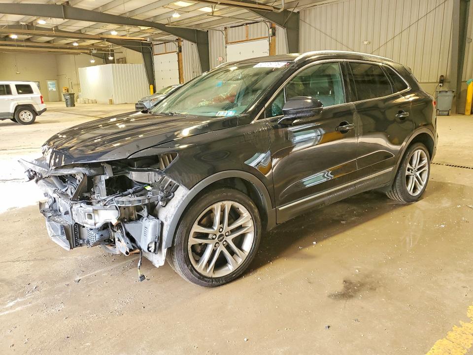 LINCOLN MKC 2017 with VIN 5LMCJ3D9XHUL69157 - Photo from auction
