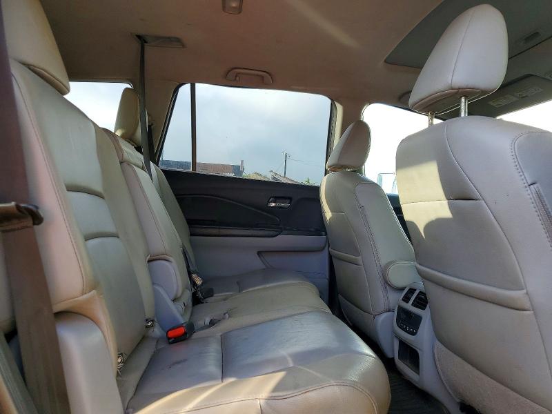 Photo 11 from auction – 2016 HONDA PILOT with VIN 5FNYF6H57GB078193