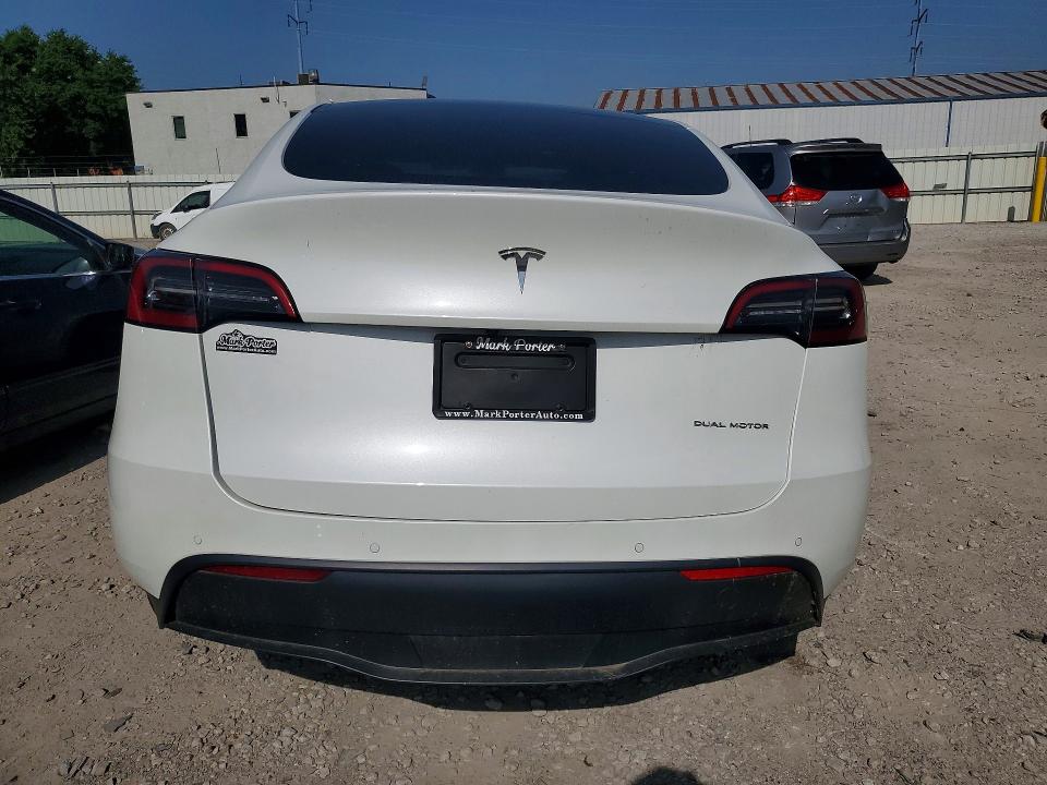 Photo 6 from auction – 2021 TESLA MODEL Y with VIN 5YJYGDEE0MF195471