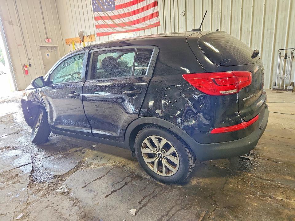 Photo 2 from auction – 2015 KIA SPORTAGE with VIN KNDPBCAC7F7760882