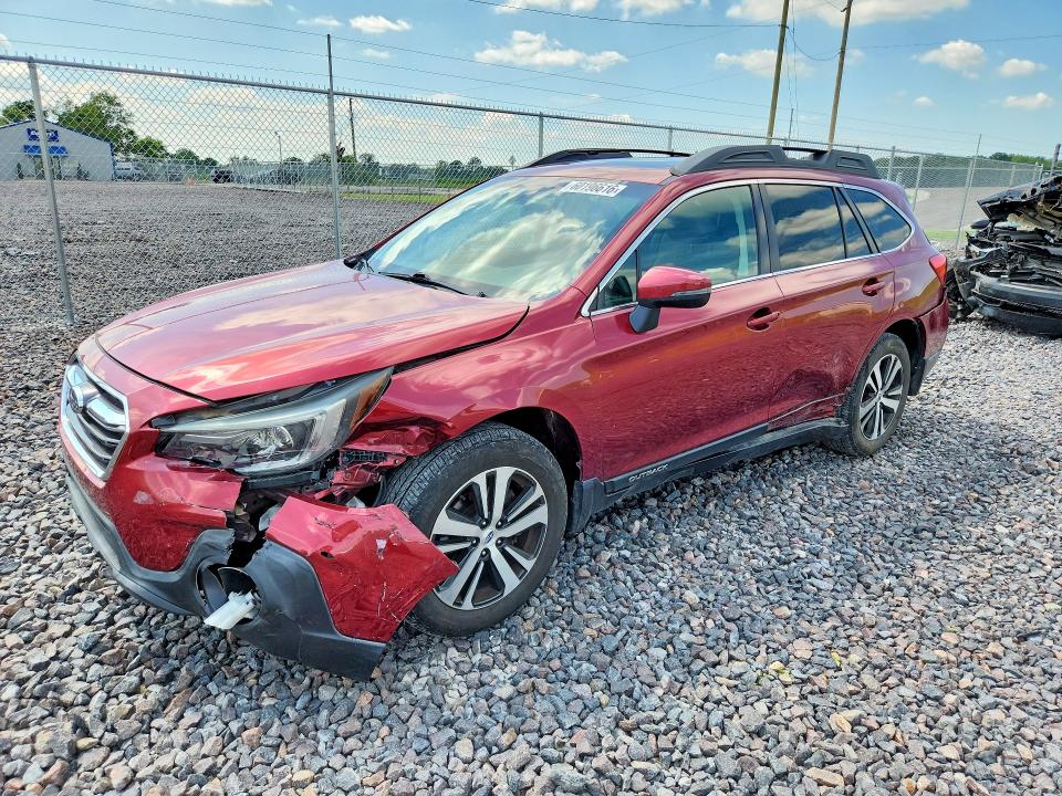 SUBARU OUTBACK 2018 with VIN 4S4BSANC5J3385482 - Photo from auction