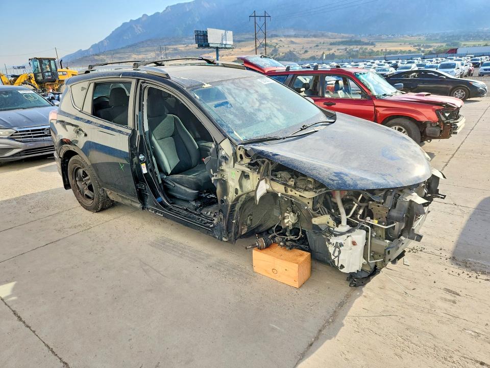Photo 4 from auction – 2018 TOYOTA RAV4 with VIN 2T3ZFREV7JW508879