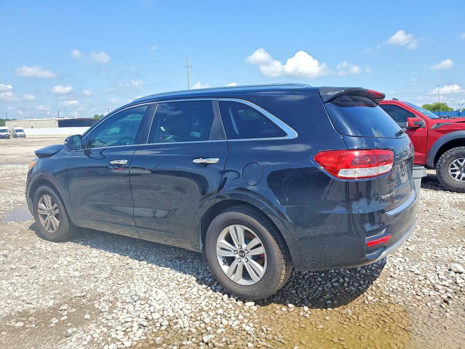 Фото 2 с аукциона – 2016 KIA SORENTO с VIN 5XYPK4A51GG063512