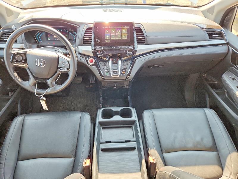 Photo 8 from auction – 2023 HONDA ODYSSEY with VIN 5FNRL6H83PB006012