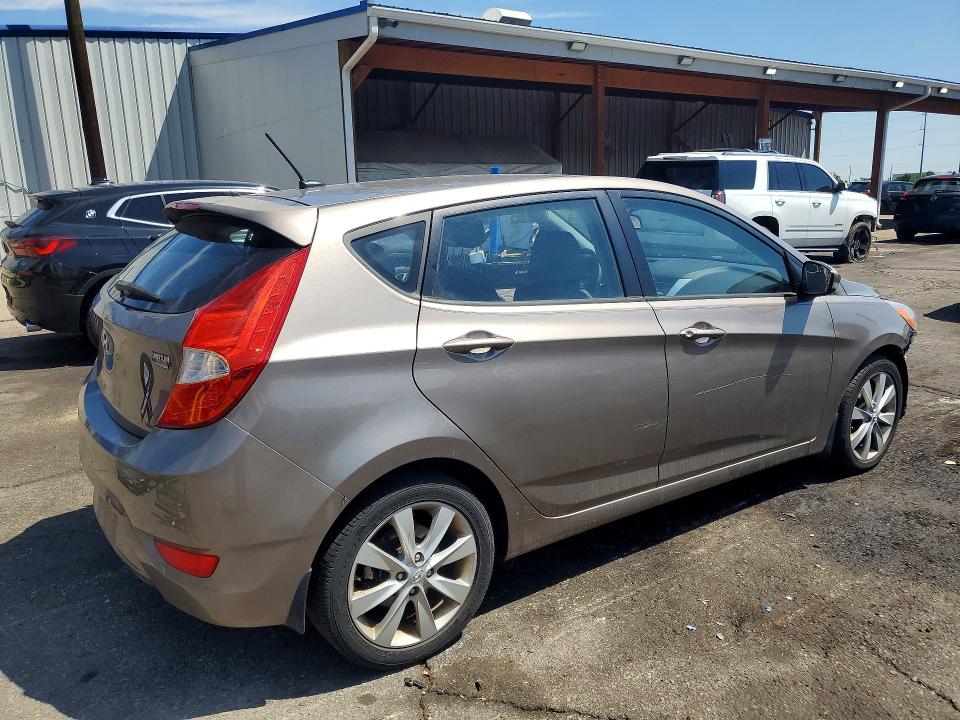 Photo 3 from auction – 2014 HYUNDAI ACCENT with VIN KMHCU5AEXEU151982