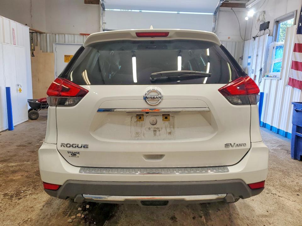 Photo 6 from auction – 2017 NISSAN ROGUE with VIN KNMAT2MV6HP597476