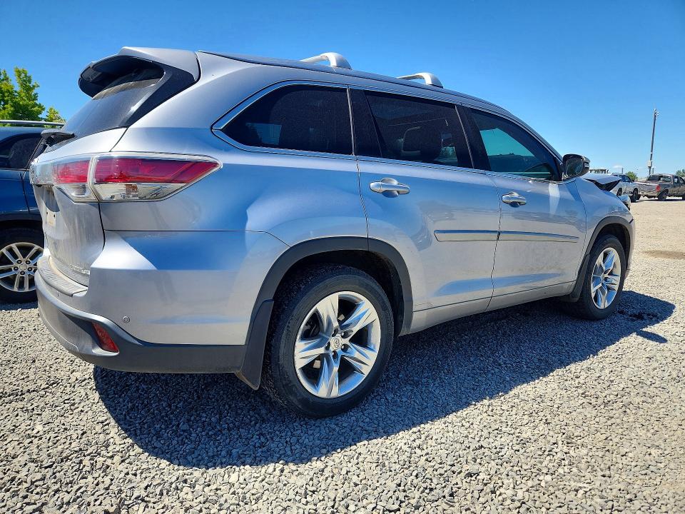 Photo 3 from auction – 2014 TOYOTA HIGHLANDER with VIN 5TDDKRFHXES047523