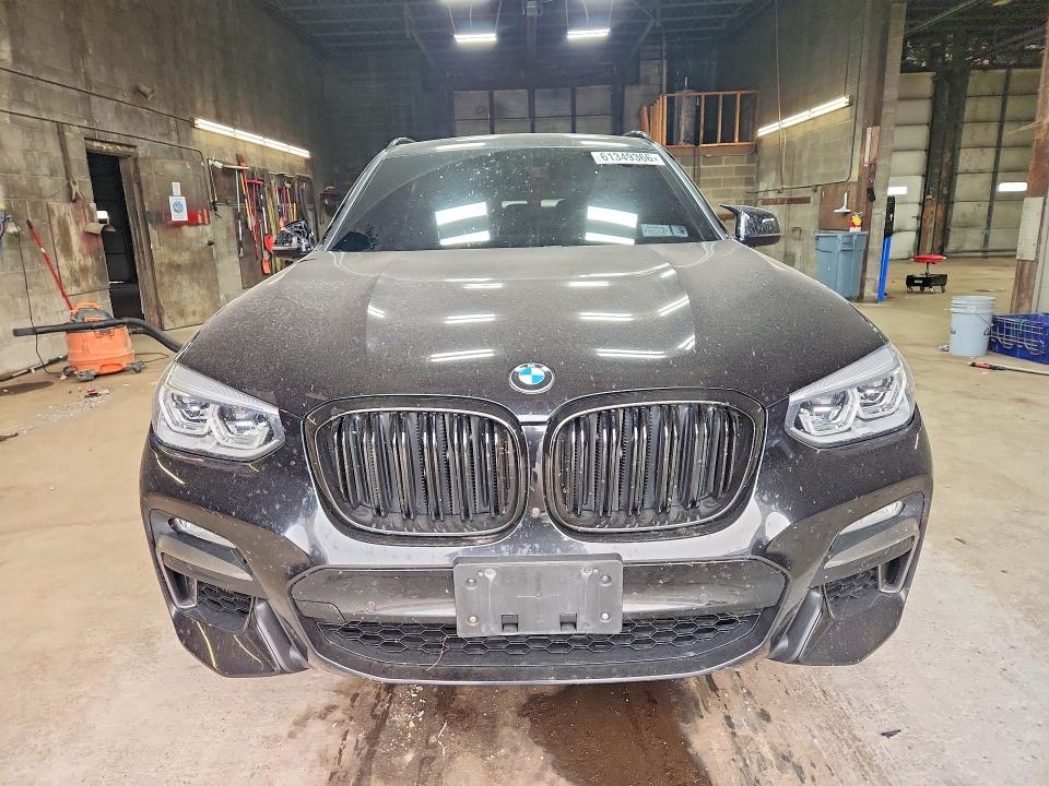Foto 5 de la subasta – 2018 BMW X3 con VIN 5UXTS3C53J0Y99064