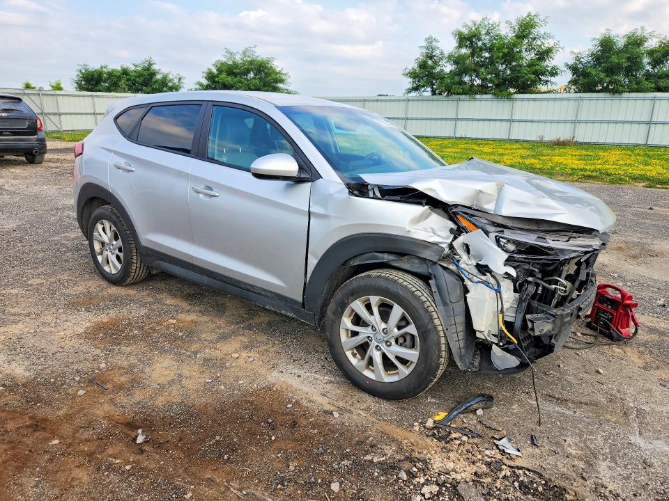 Photo 4 from auction – 2019 HYUNDAI TUCSON with VIN KM8J2CA44KU063532