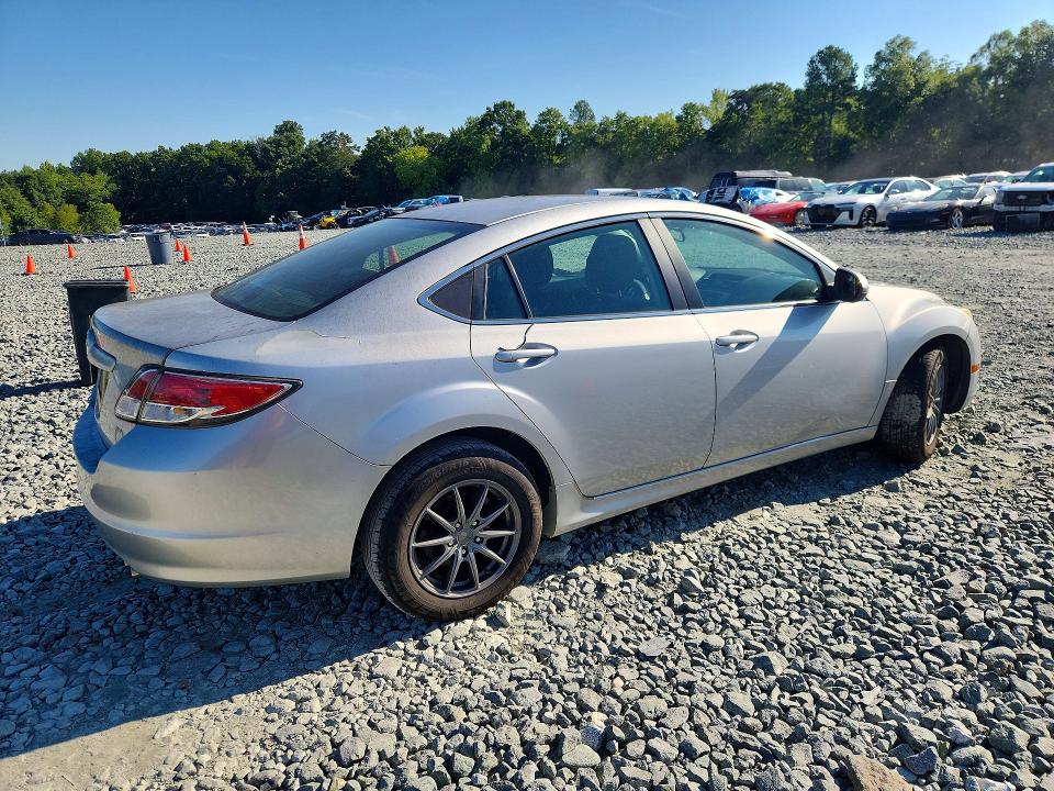 Photo 3 from auction – 2010 MAZDA 6 with VIN 1YVHZ8BH7A5M03661