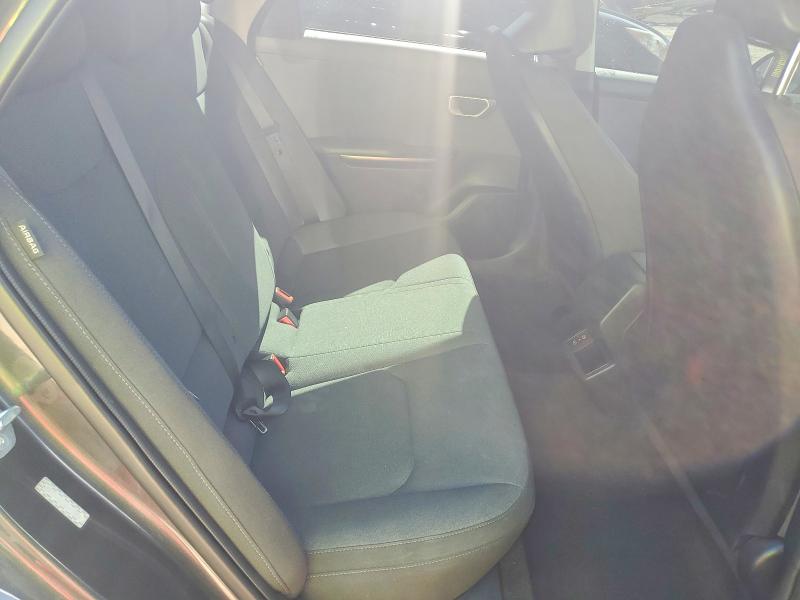 صورة رقم 10 من المزاد - 2025 KIA K4 مع VIN 3KPFT4DE3SE077082