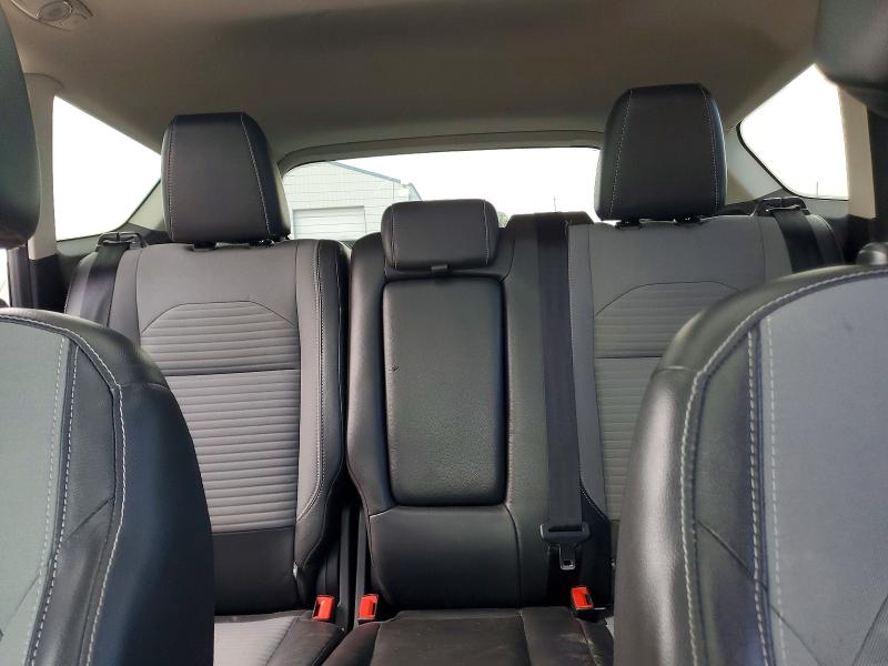 Photo 10 from auction – 2017 FORD ESCAPE with VIN 1FMCU0J99HUE97080
