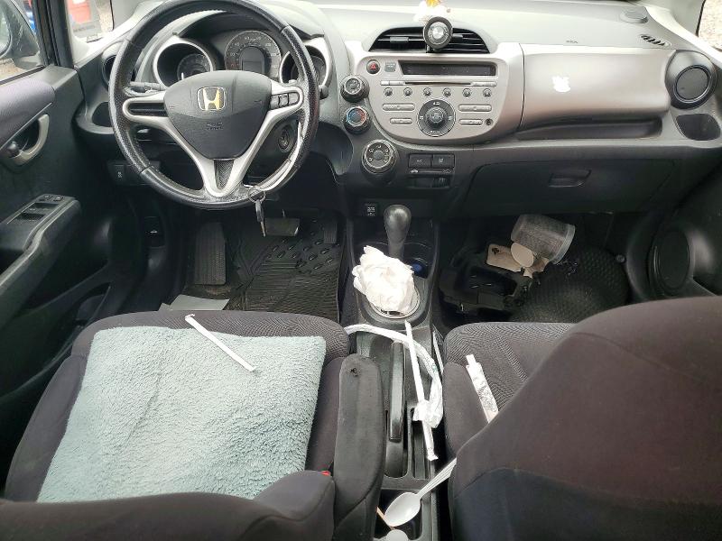Photo 8 from auction – 2011 HONDA FIT with VIN JHMGE8H54BS004976
