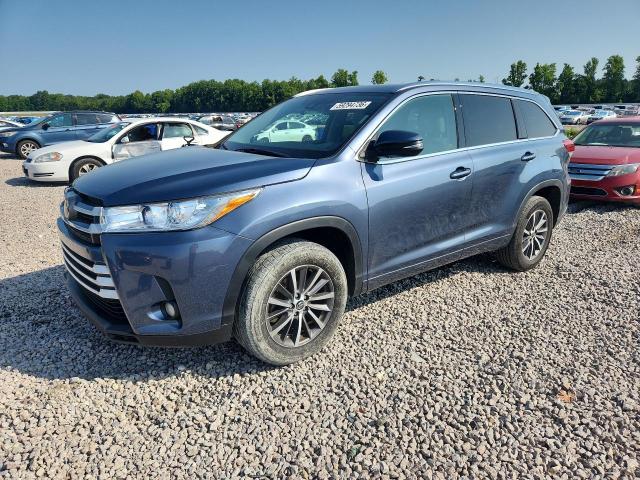 TOYOTA HIGHLANDER 2017 with VIN 5TDKZRFH4HS524082 - Photo from auction