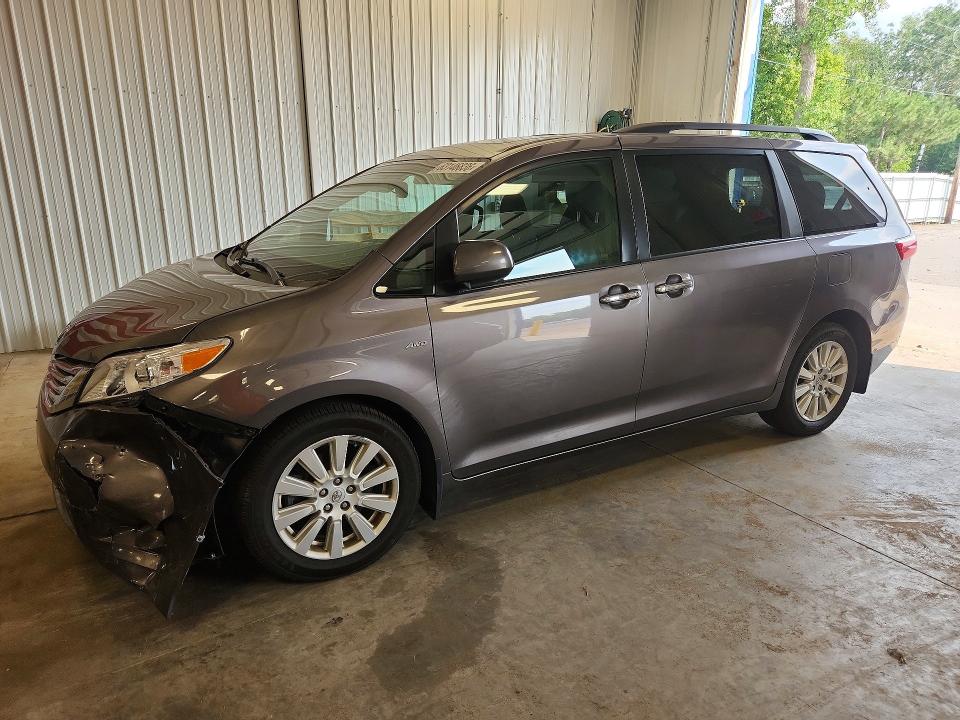 2017 TOYOTA SIENNA - Търг №63146836