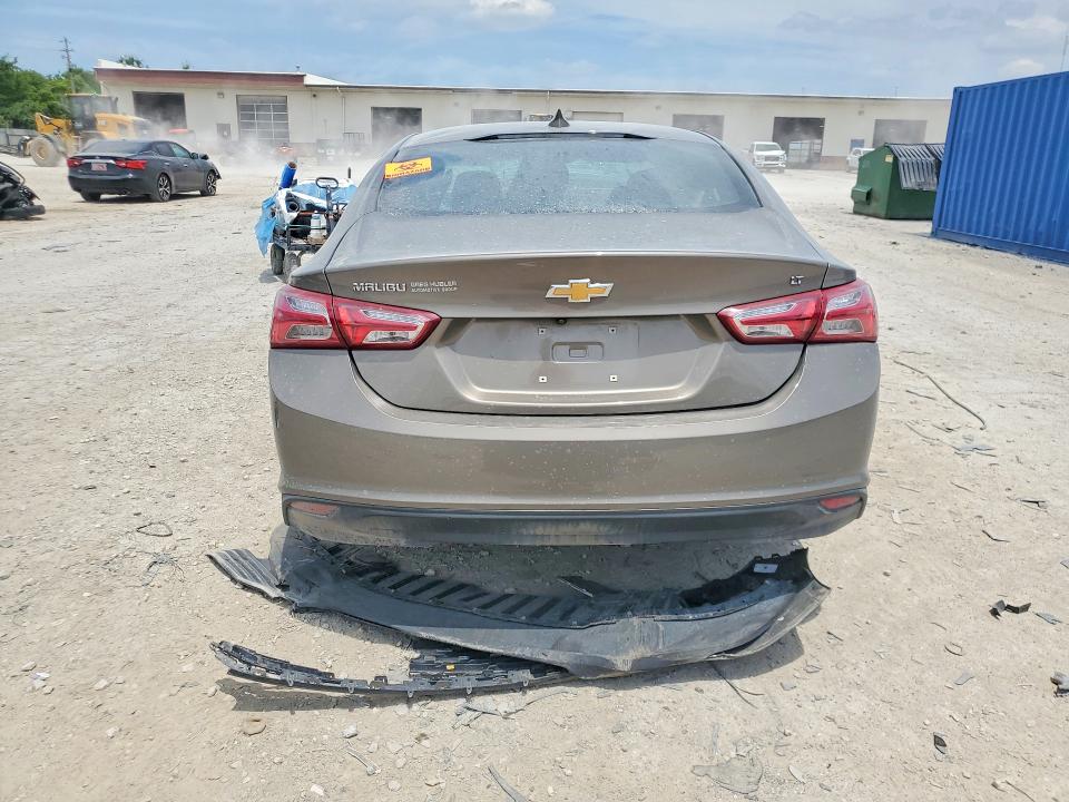 Photo 6 from auction – 2020 CHEVROLET MALIBU with VIN 1G1ZD5ST0LF010280