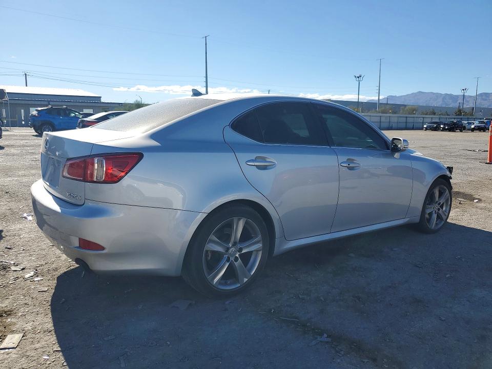 Photo 3 from auction – 2012 LEXUS IS with VIN JTHBF5C28C5164362