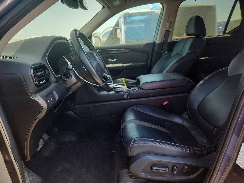 Photo 7 from auction – 2024 HONDA PILOT with VIN 5FNYG2H53RB001832