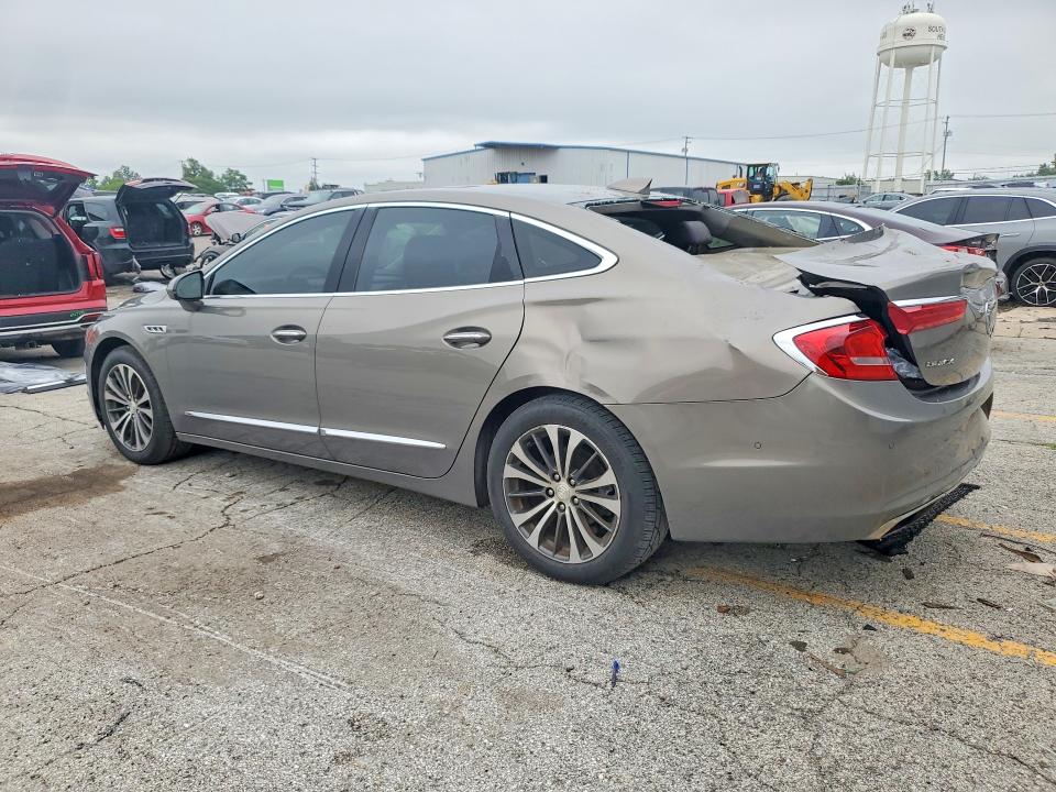 Photo 2 from auction – 2017 BUICK LACROSSE with VIN 1G4ZR5SS3HU155845