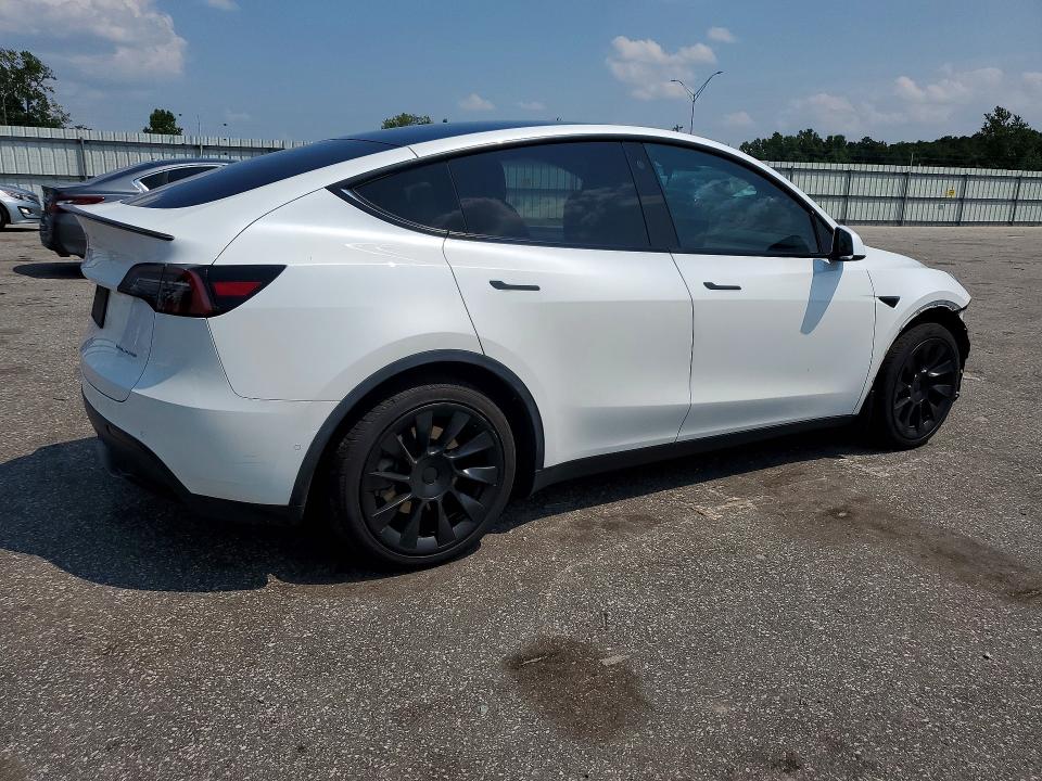 Photo 3 from auction – 2021 TESLA MODEL Y with VIN 5YJYGAEE0MF280597