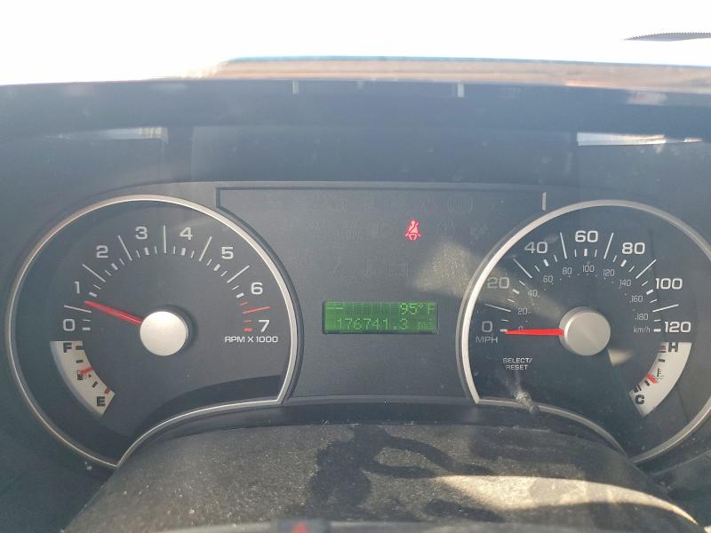 Photo 9 from auction – 2008 FORD EXPLORER with VIN 1FMEU73E48UA10623