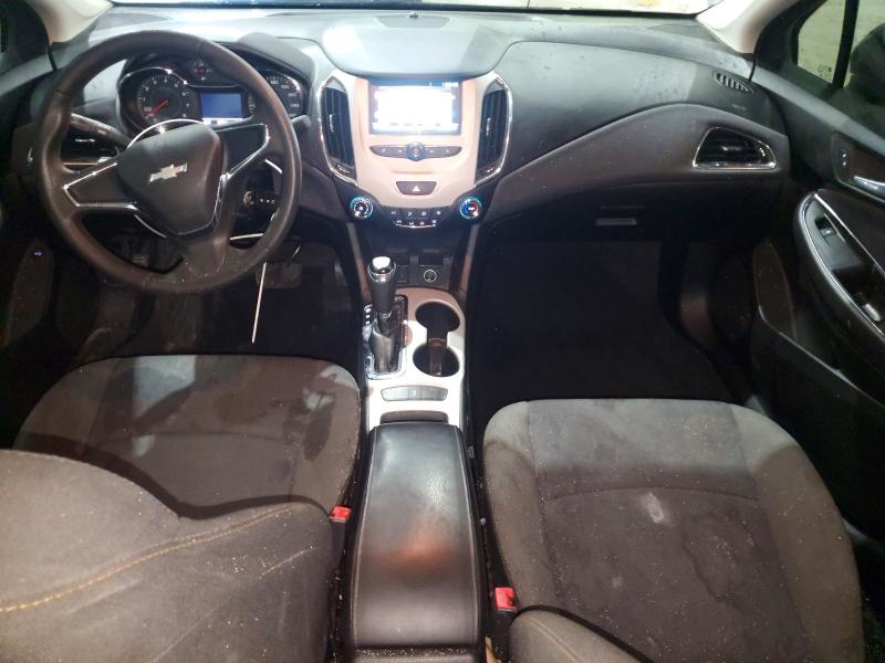 Photo 8 from auction – 2018 CHEVROLET CRUZE with VIN 1G1BC5SM6J7130282