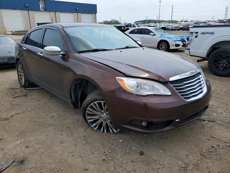 Photo 4 from auction – 2012 CHRYSLER 200 with VIN 1C3CCBCB1CN305693