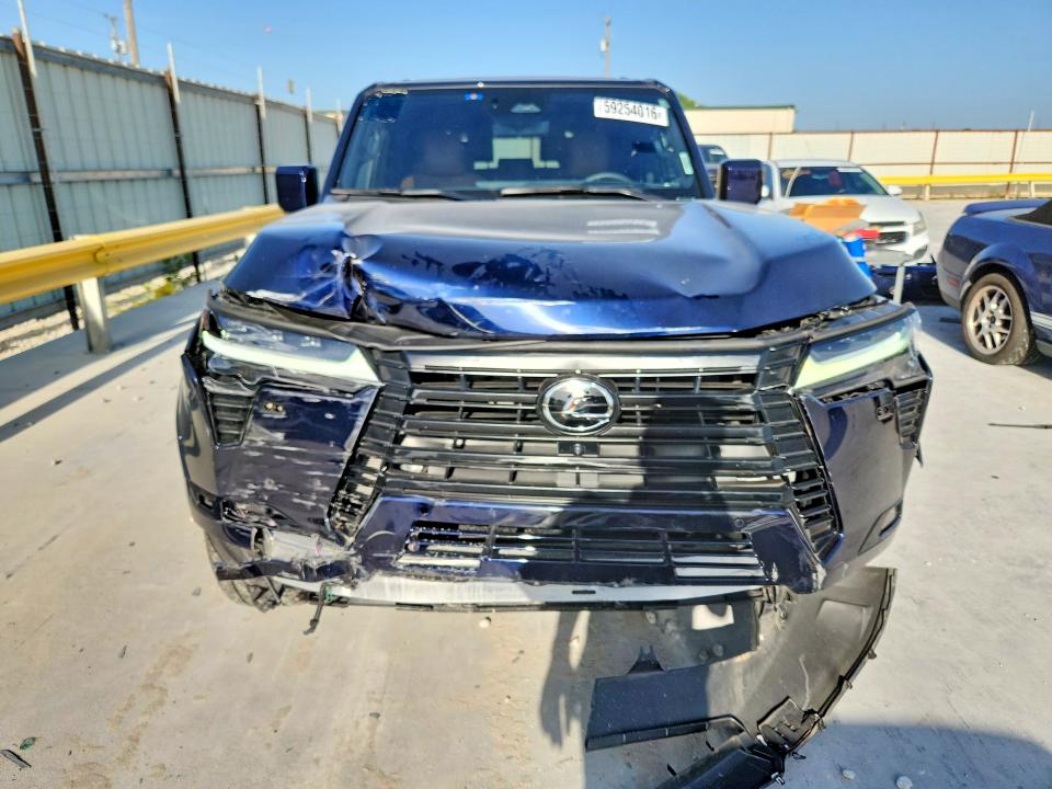 Photo 5 from auction – 2024 LEXUS GX 550 with VIN JTJVBCDX9R5022374