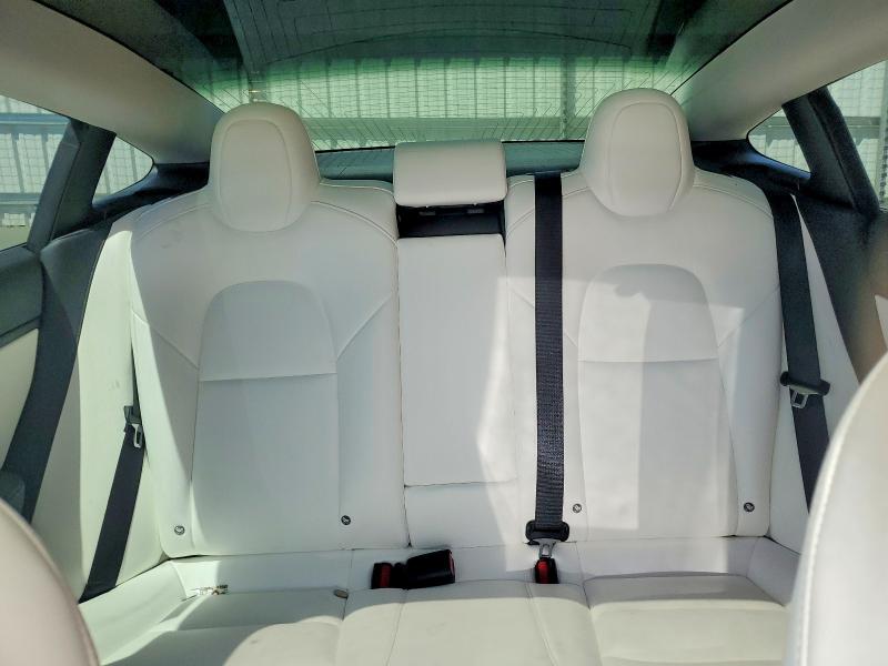 Photo 10 from auction – 2018 TESLA MODEL 3 with VIN 5YJ3E1EB0JF100214