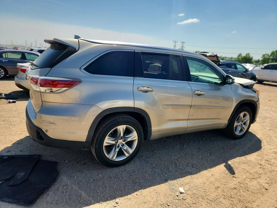صورة رقم 3 من المزاد - 2015 TOYOTA HIGHLANDER مع VIN 5TDYKRFH5FS046086