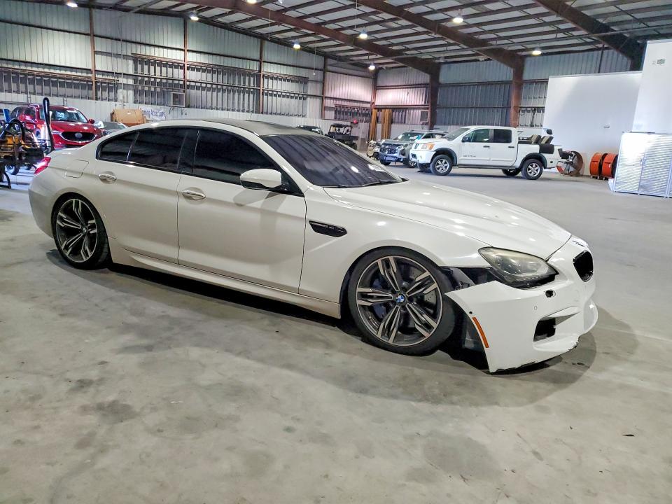 Photo 4 from auction – 2015 BMW M6 with VIN WBS6C9C55FD468037