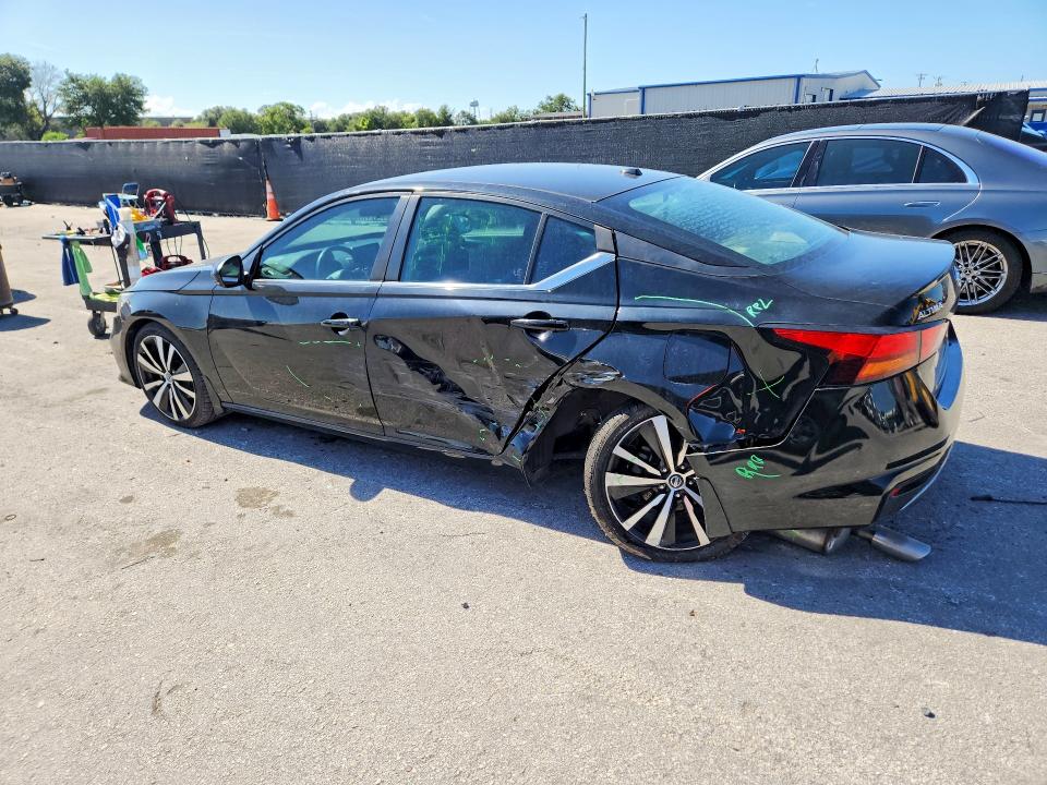 Photo 2 from auction – 2019 NISSAN ALTIMA with VIN 1N4BL4CV3KC119327