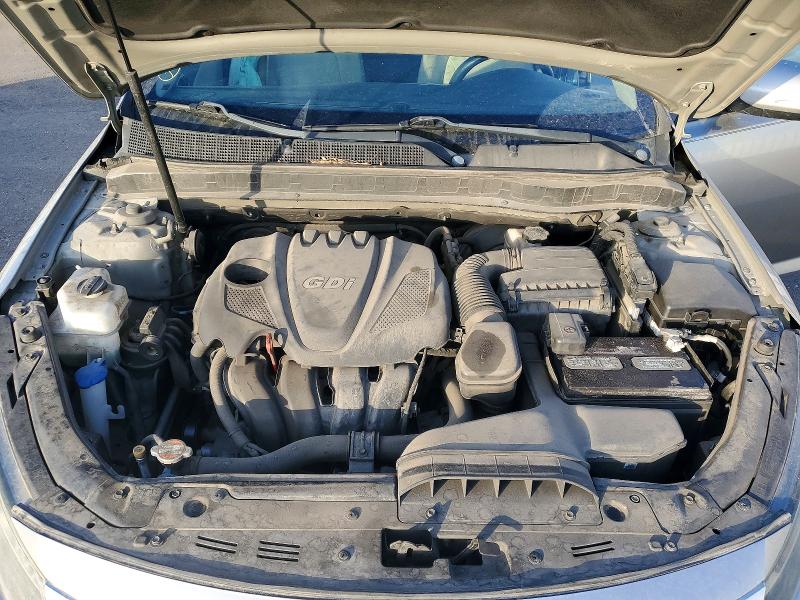 Photo 11 from auction – 2011 KIA OPTIMA with VIN KNAGM4A71B5059339