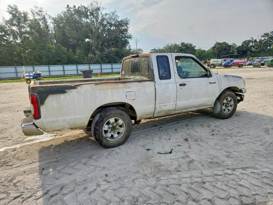 Photo 3 from auction – 1998 NISSAN FRONTIER with VIN 1N6DD26S1WC381386