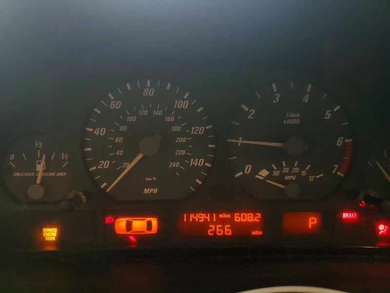 Photo 9 from auction – 2000 BMW 323 with VIN WBABR3347YEA82760
