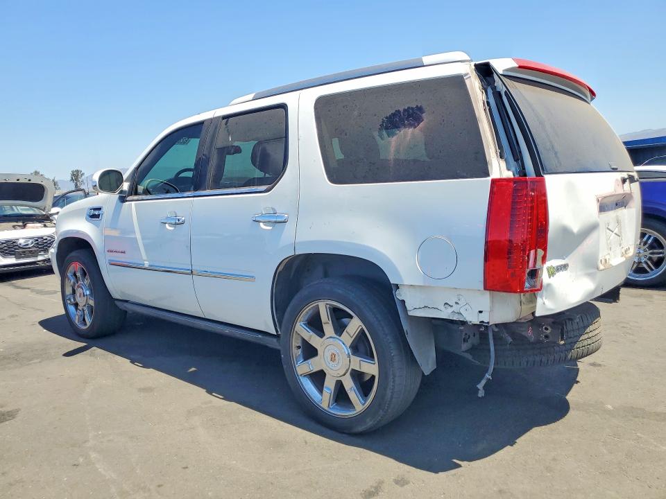 Фото 2 с аукциона – 2012 CADILLAC ESCALADE с VIN 1GYS3EEJ7CR260436