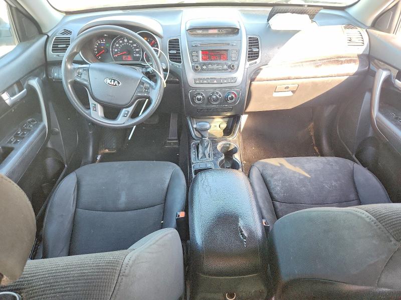 صورة رقم 8 من المزاد - 2014 KIA SORENTO مع VIN 5XYKT3A62EG520268