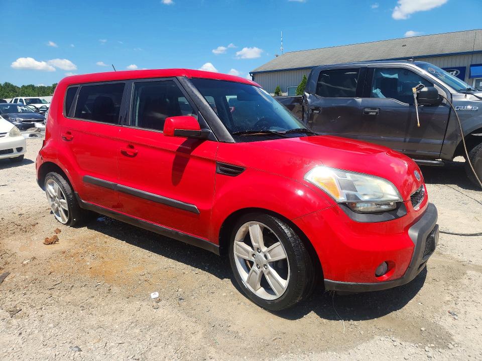 Photo 4 from auction – 2011 KIA SOUL with VIN KNDJT2A29B7228984