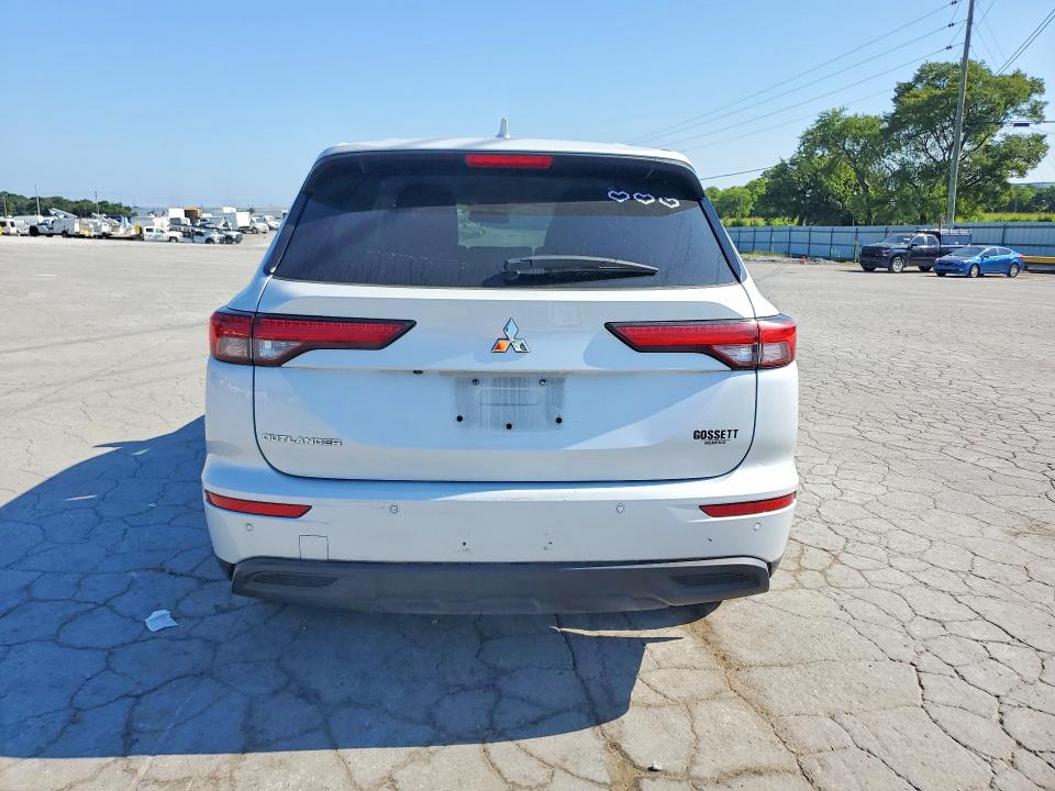 Photo 6 from auction – 2022 MITSUBISHI OUTLANDER with VIN JA4J3TA82NZ015100